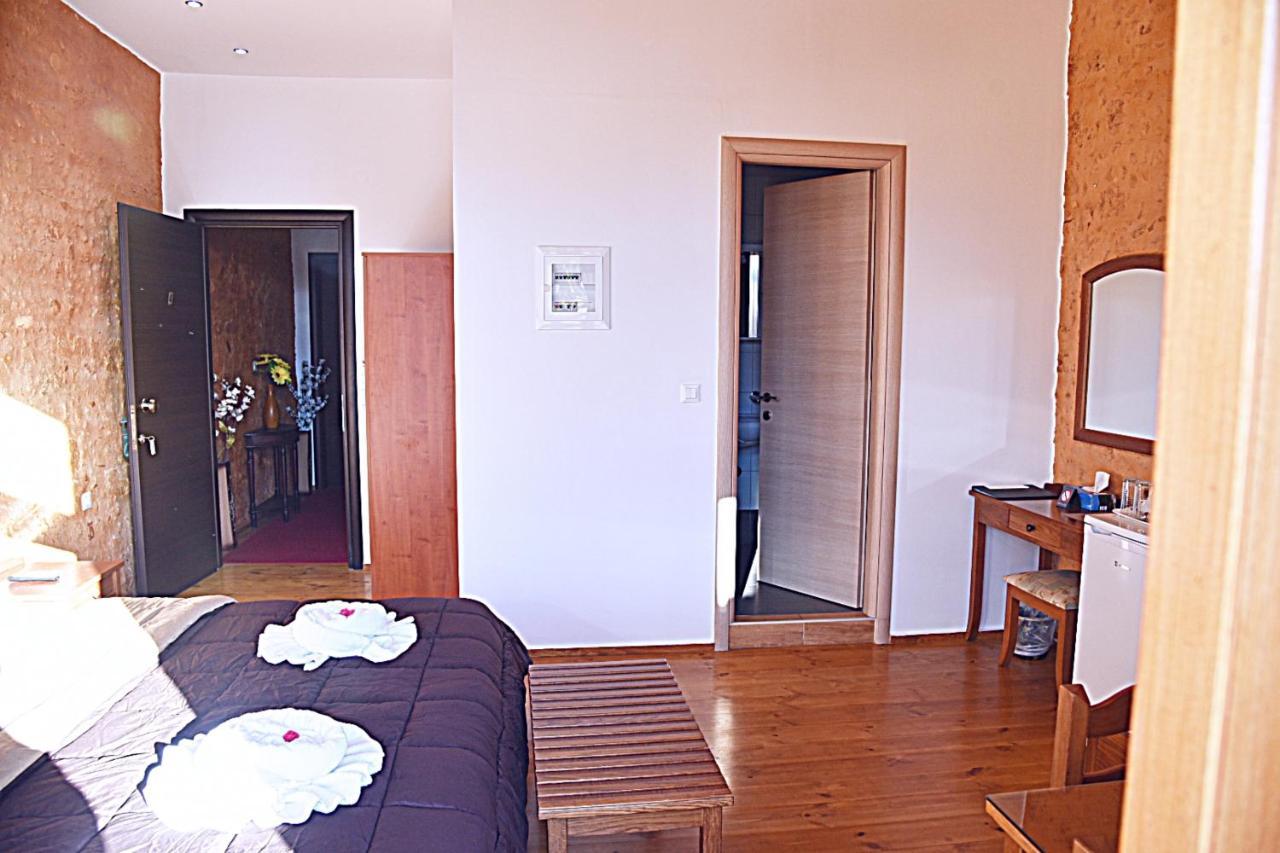Santrivani Rooms Chania  Eksteriør billede